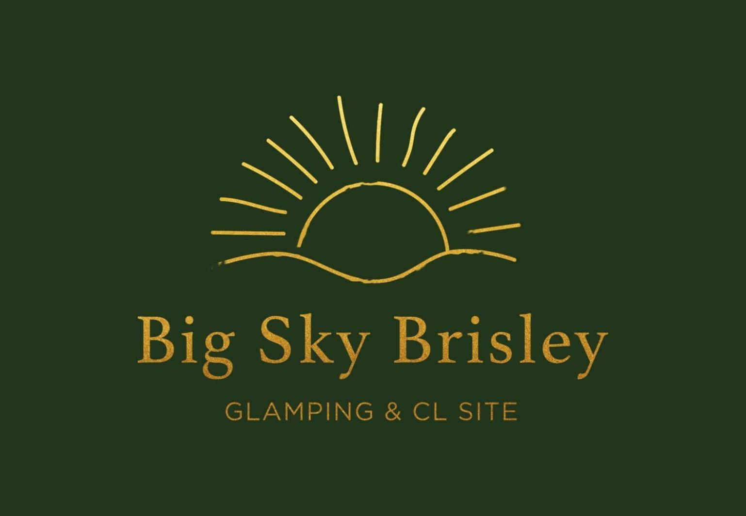 The Huddle At Big Sky Brisley Hotel Exterior photo
